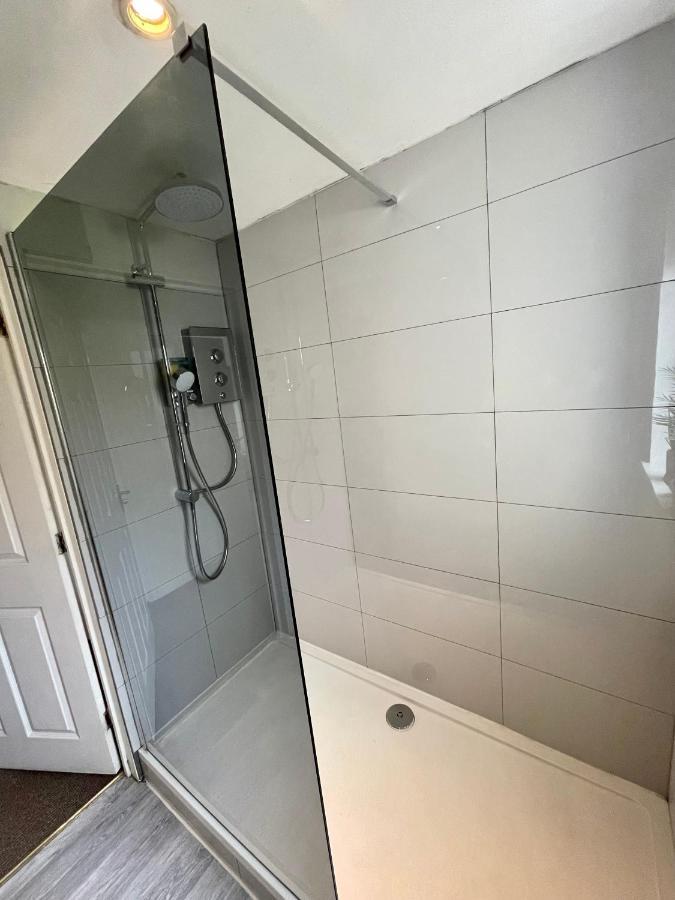 Empire Serviced Apartments 欣克利 外观 照片